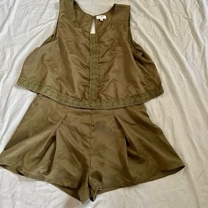 Umgee Olive Green Sleeveless Romper